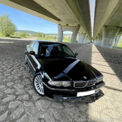 BMW 7 E38 728i