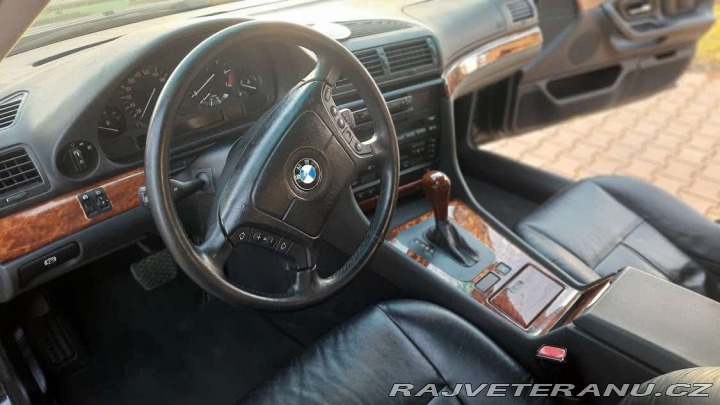 BMW 7 E38 728i 1999
