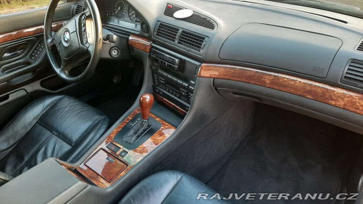 BMW 7 E38 728i 1999