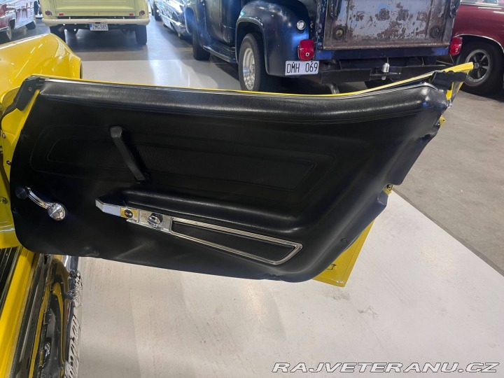 Chevrolet Corvette Stingray Convertible V8 383 1972