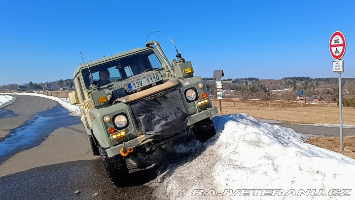 Land Rover Defender 90 1984