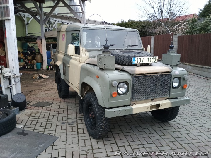 Land Rover Defender 90 1984
