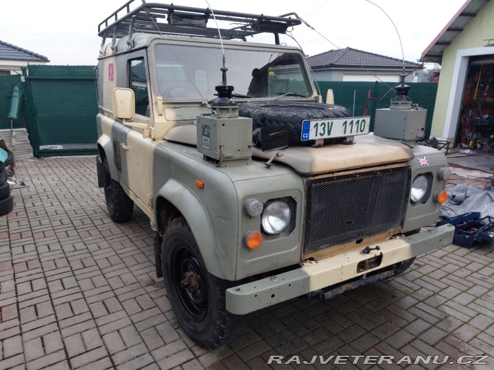 Land Rover Defender 90 1984