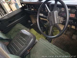 Land Rover Defender 90 1984