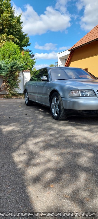 Audi S8 D2 1997
