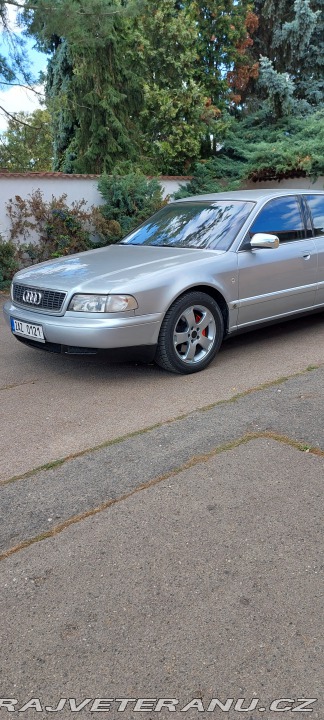 Audi S8 D2 1997