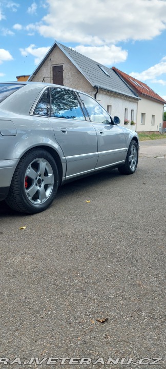 Audi S8 D2 1997