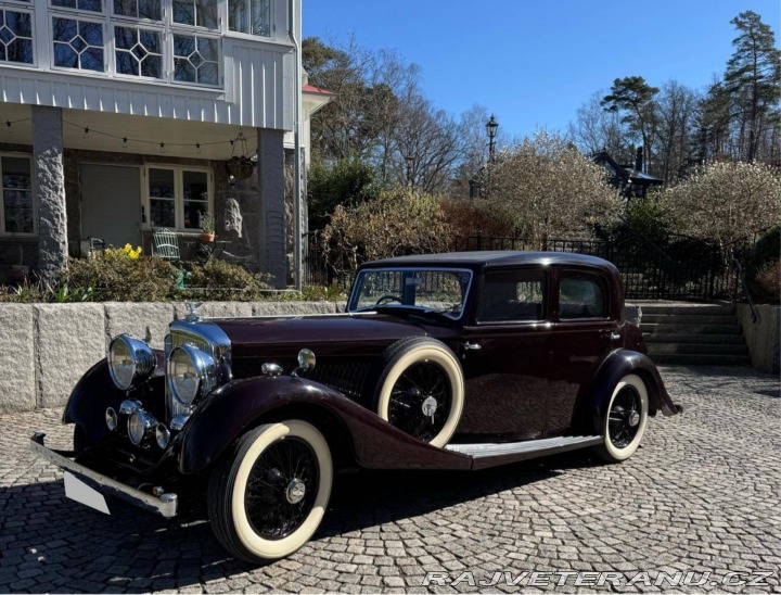 Bentley 3½ Litre Derby Sports Saloon by Park Ward 1935