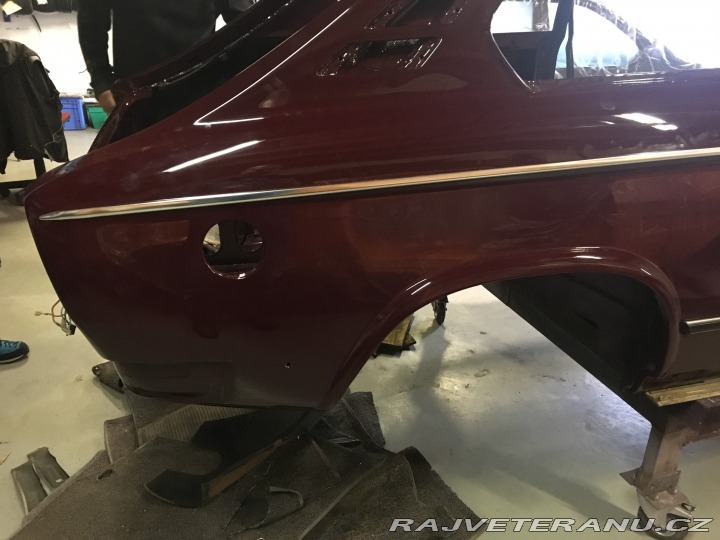 BMW 2002 Touring Malaga Rot 1974