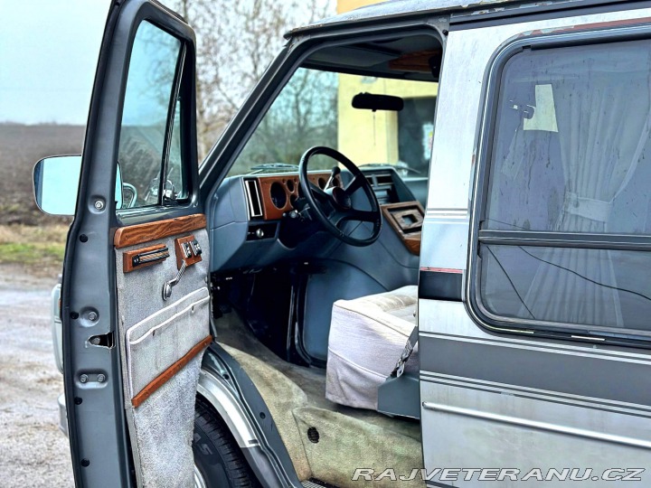 GMC Vandura 2500 5.7 V8 | Glaval 1989