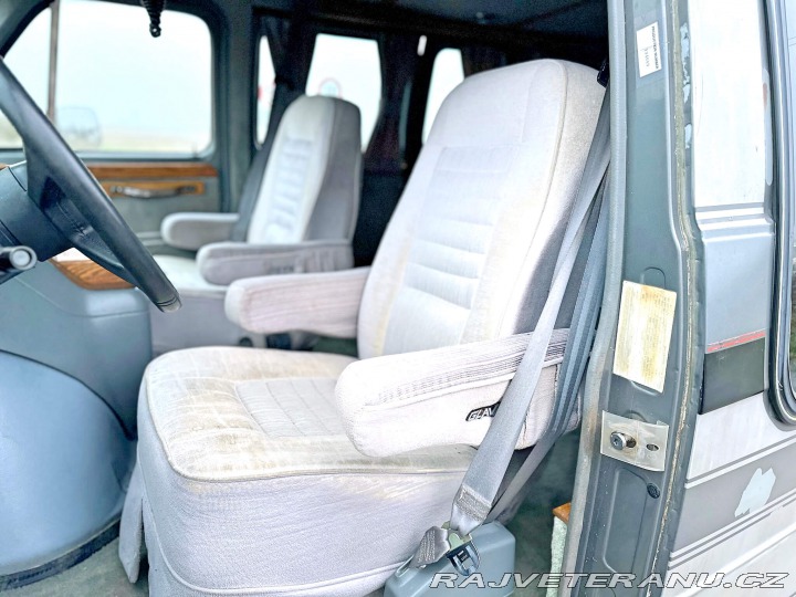 GMC Vandura 2500 5.7 V8 | Glaval 1989