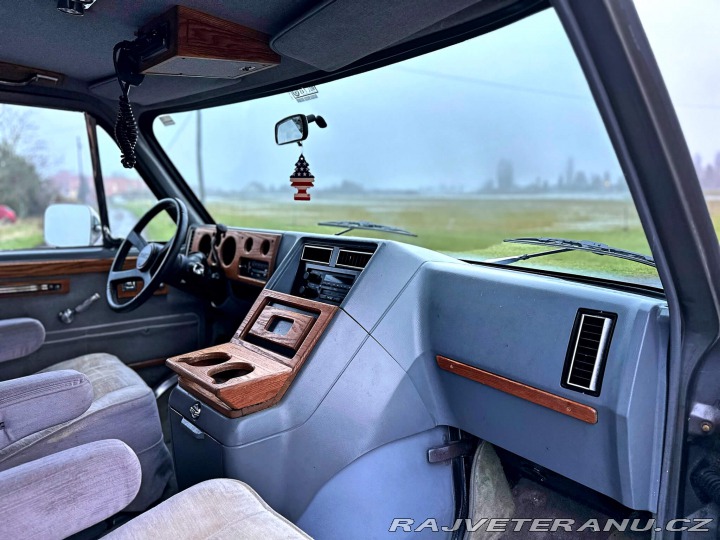 GMC Vandura 2500 5.7 V8 | Glaval 1989