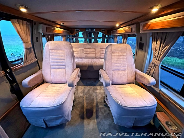 GMC Vandura 2500 5.7 V8 | Glaval 1989