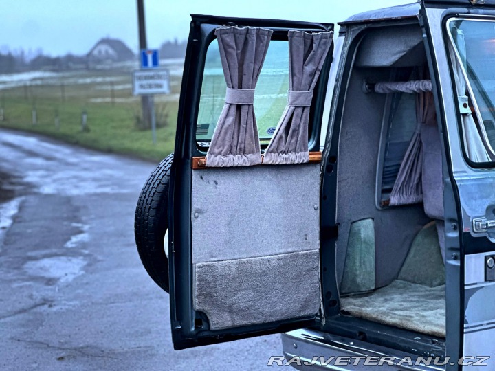 GMC Vandura 2500 5.7 V8 | Glaval 1989