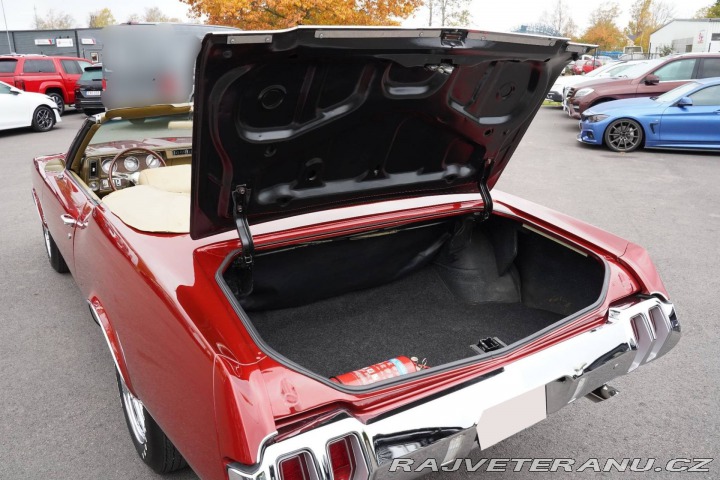 Oldsmobile Cutlass Supreme Convertible 1970