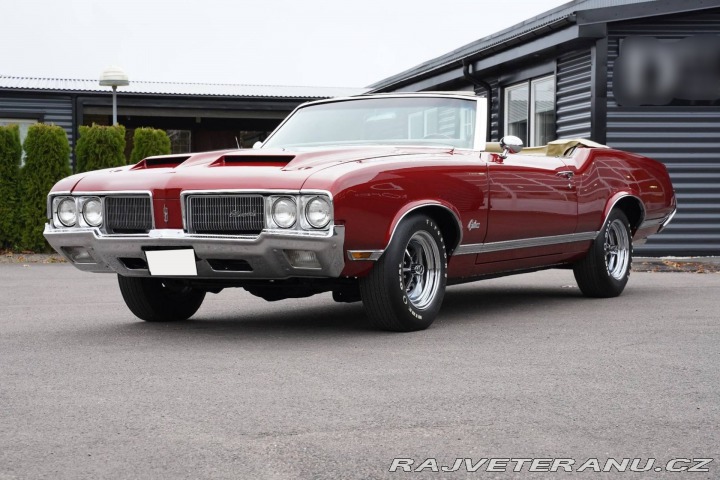 Oldsmobile Cutlass Supreme Convertible 1970