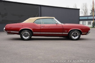 Oldsmobile Cutlass Supreme Convertible 1970