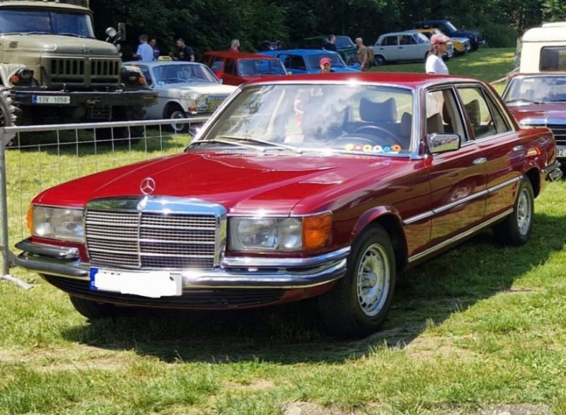 Mercedes-Benz 280 W116