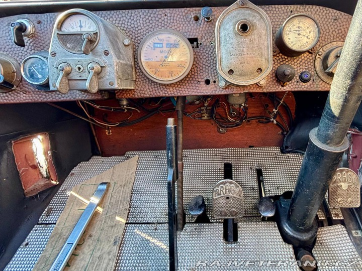 Praga Ostatní modely R reflektor 1914