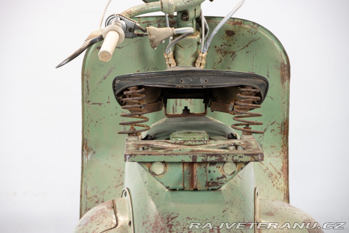 Piaggio Vespa U 1953