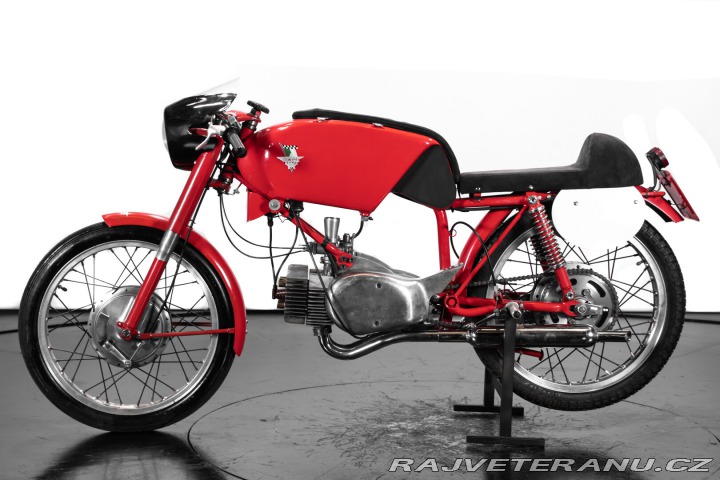 Ostatní značky Ostatní modely Rumi Gentleman 1959