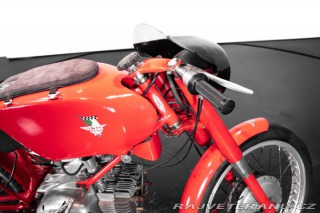 Ostatní značky Ostatní modely Rumi Gentleman 1959