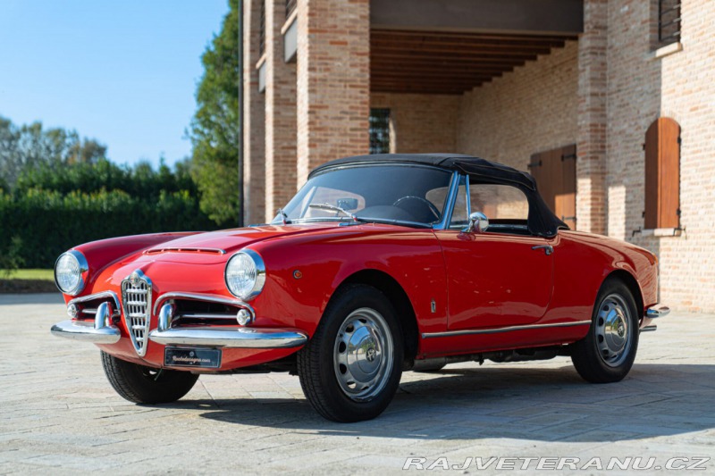 Alfa Romeo Giulia Spider