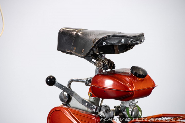 Ostatní značky Ostatní modely Bianchi AQUILOTTO LADY (VELOMOTORE) 1966