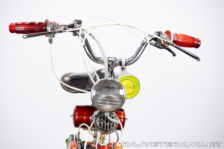 Ostatní značky Ostatní modely Bianchi AQUILOTTO LADY (VELOMOTORE) 1966