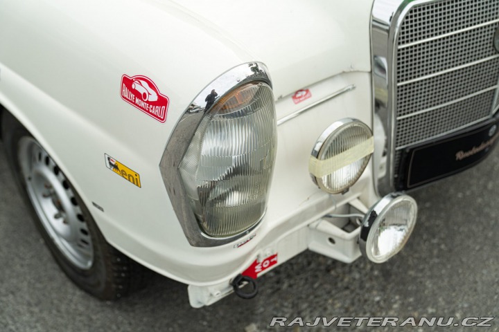 Mercedes-Benz 220 S RALLY 1967