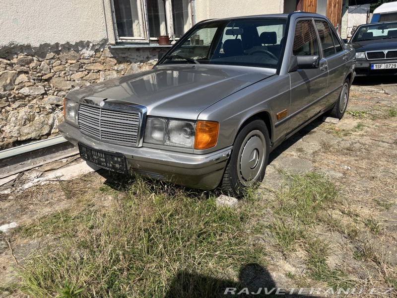 Mercedes-Benz 190 W201
