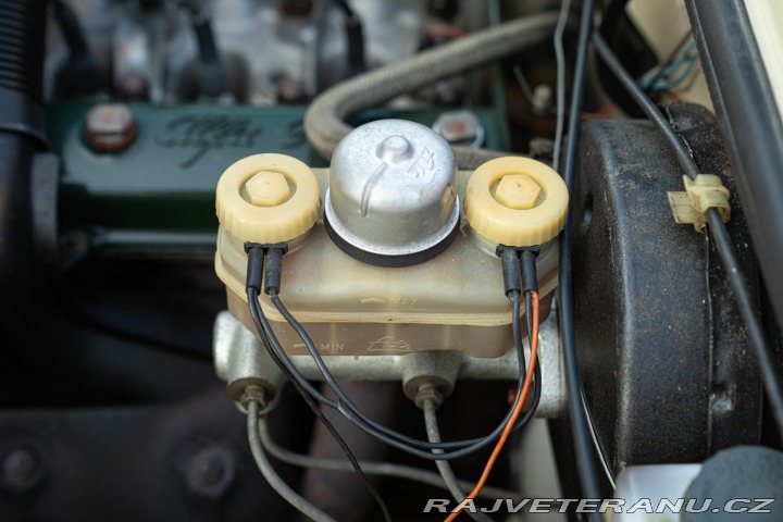 Alfa Romeo Alfetta 1600 1977