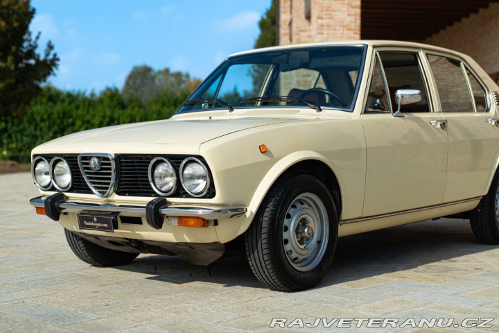 Alfa Romeo Alfetta 1600 1977