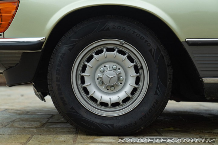 Mercedes-Benz SLC 500 1984