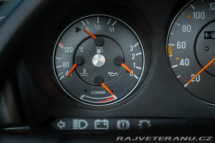 Mercedes-Benz 300 SL 1986