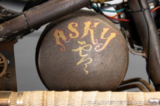 Harley-Davidson Ostatní modely RAT BIKE INSPIRED KNUCKLEHEAD ENGINE 1989