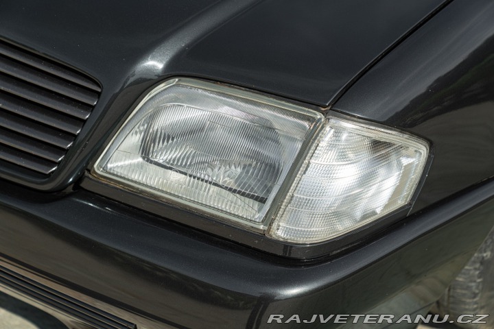 Mercedes-Benz 300 SL 1990