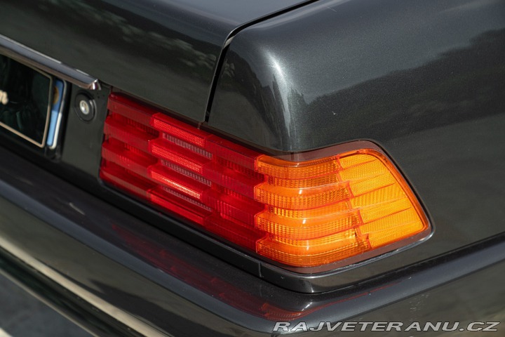 Mercedes-Benz 300 SL 1990