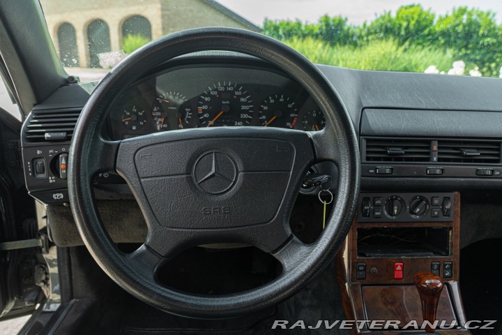 Mercedes-Benz 300 SL 1990