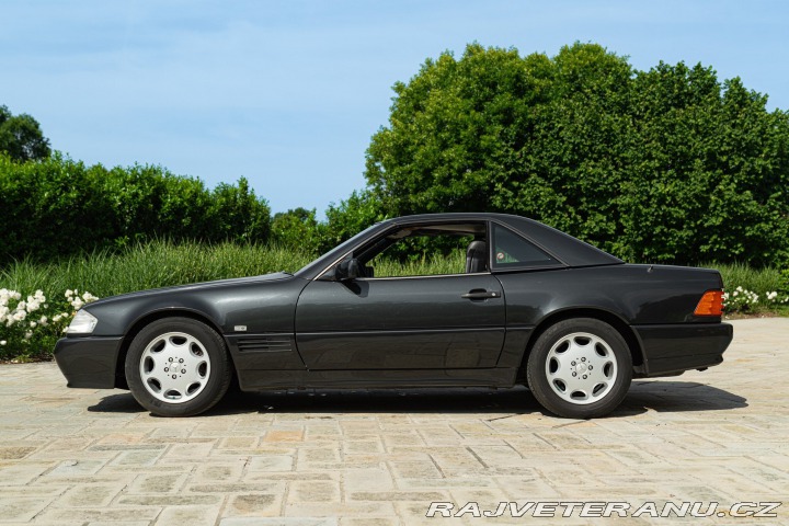 Mercedes-Benz 300 SL 1990