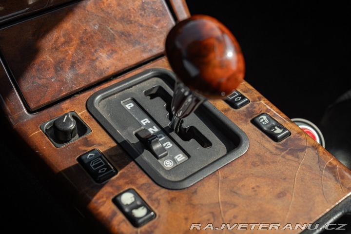 Mercedes-Benz 300 SL 1990