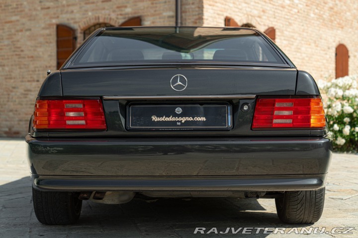 Mercedes-Benz 300 SL 1990
