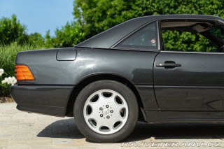 Mercedes-Benz 300 SL 1990