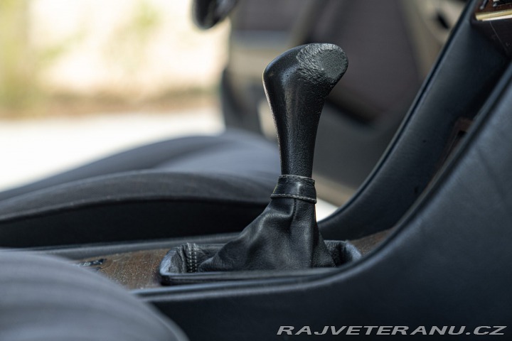 Mercedes-Benz 200 CE 200 Coupé 1990