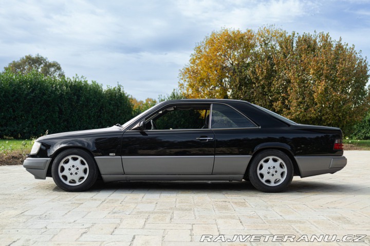Mercedes-Benz 200 CE 200 Coupé 1990