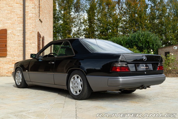 Mercedes-Benz 200 CE 200 Coupé 1990