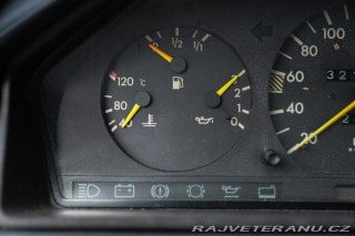 Mercedes-Benz 200 CE 200 Coupé 1990