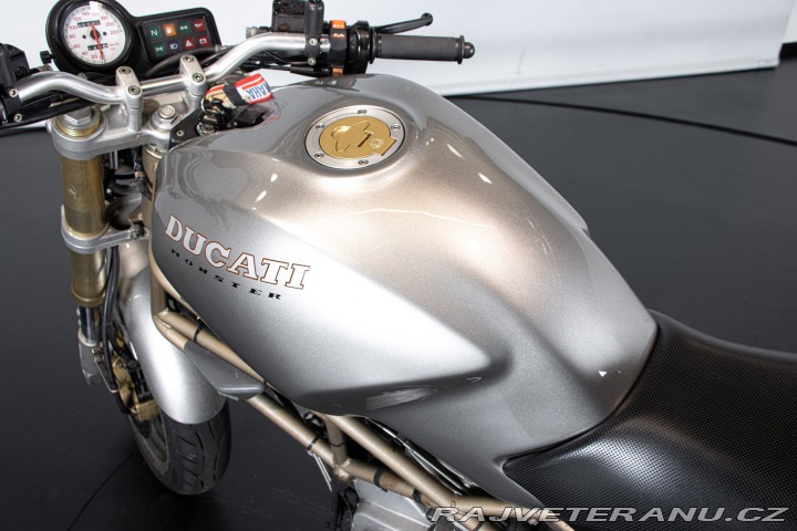 Ducati 750 MONSTER M 750 1996