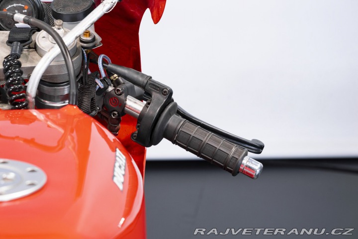 Ducati Ostatní modely 944 SUPERTWIN GOLINELLI 1999