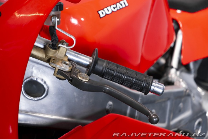 Ducati Ostatní modely 944 SUPERTWIN GOLINELLI 1999